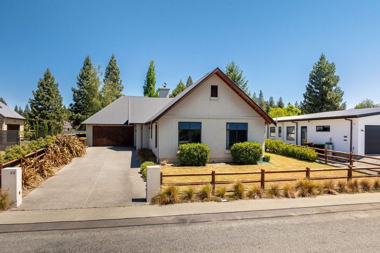 Photo of property in 44 Rhoboro Road, Twizel, 7901