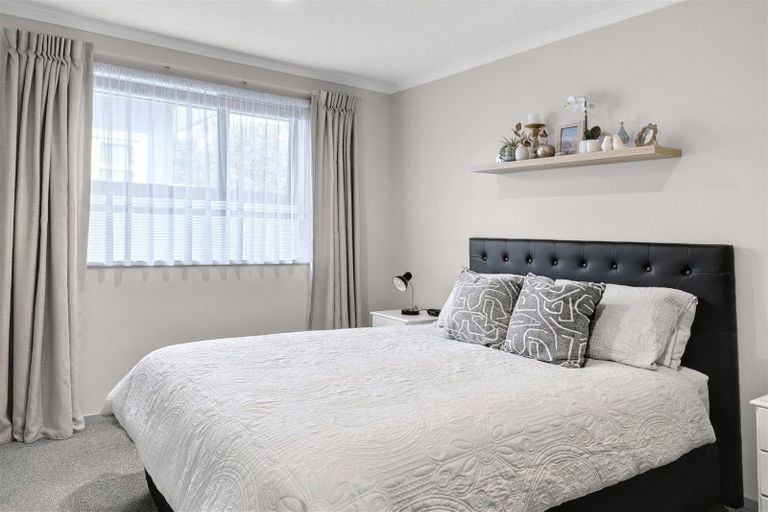 Photo of property in 53 Domett Street, Westport, 7825