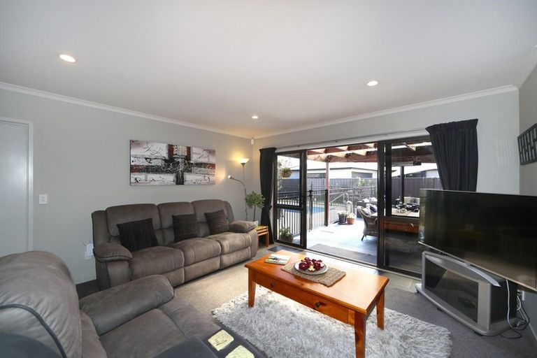 Photo of property in 12 Inglis Place, Mahora, Hastings, 4120