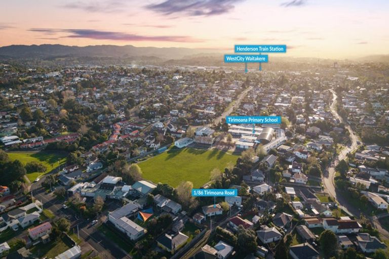 Photo of property in 1/86 Tirimoana Road, Te Atatu South, Auckland, 0602
