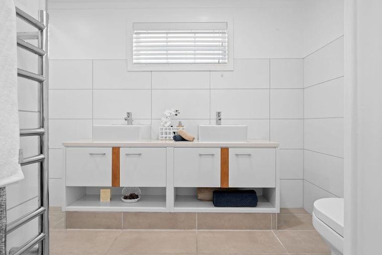 Photo of property in 6 Johnson Street, Dinsdale, Hamilton, 3204