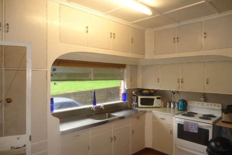 Photo of property in 153 Tirau Street, Putaruru, 3411