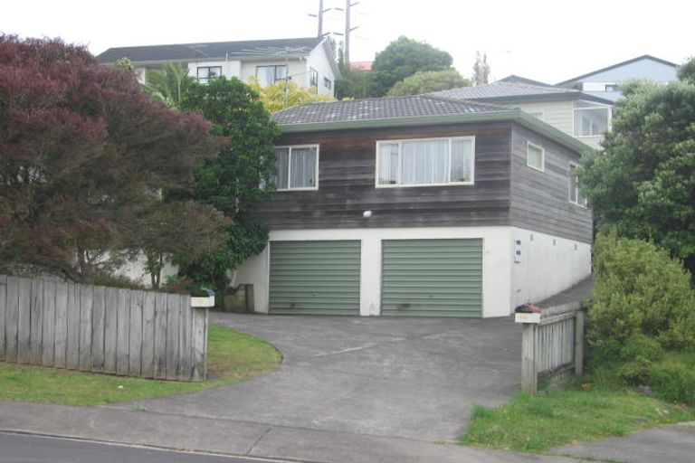 Photo of property in 2/11 Atlantis Place, Totara Vale, Auckland, 0629