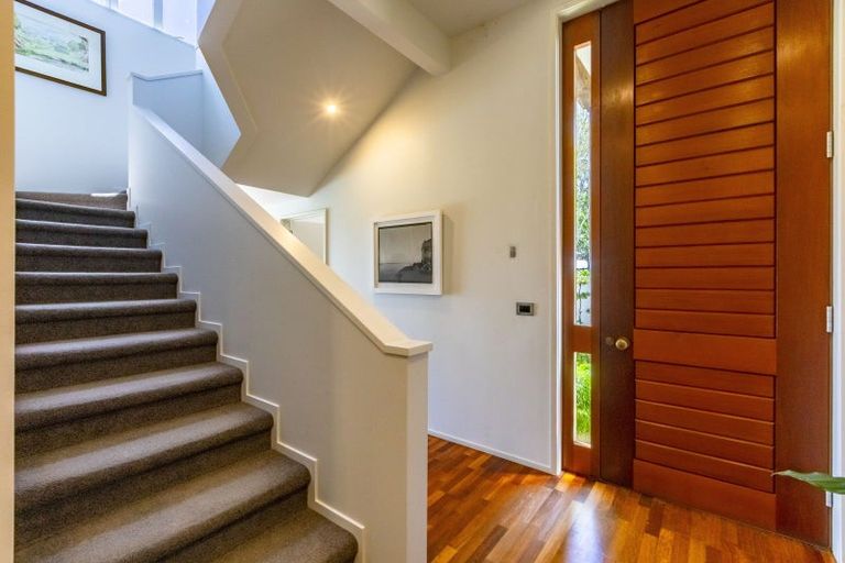 Photo of property in 15a Maharakeke Road, Waipukurau, 4281