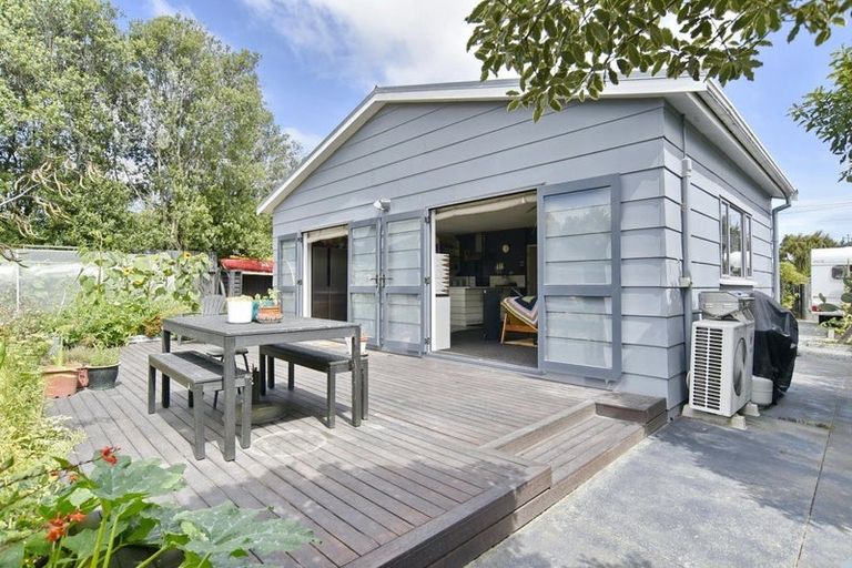 Photo of property in 2 Seddon Street, Kainga, Christchurch, 8083