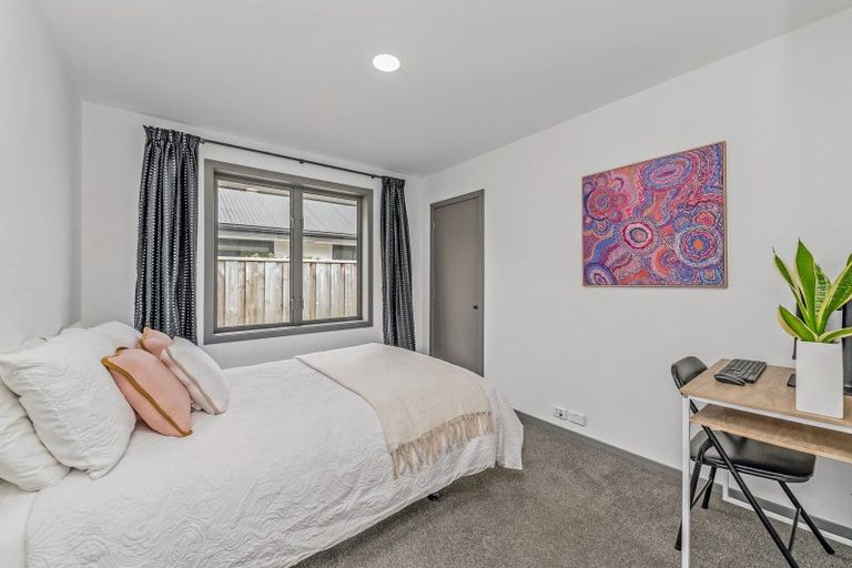 Photo of property in 46 Shillingford Boulevard, Rolleston, 7615