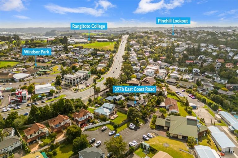 Photo of property in 2/397 East Coast Road, Mairangi Bay, Auckland, 0630