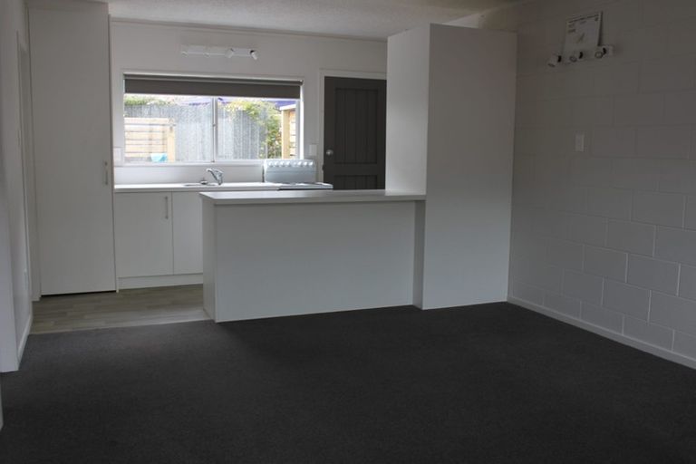 Photo of property in 2/37 Mclean Street, Tauranga, 3110