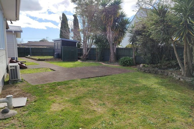 Photo of property in 68 Willis Road, Papakura, 2110
