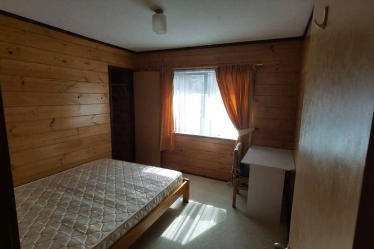 Photo of property in 1/18 Heathglen Place, Bayview, Auckland, 0629