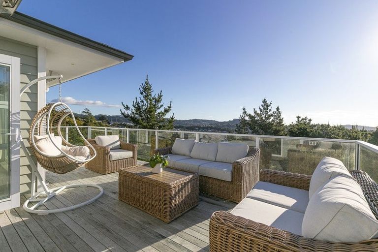 Photo of property in 145 Endeavour Drive, Whitby, Porirua, 5024