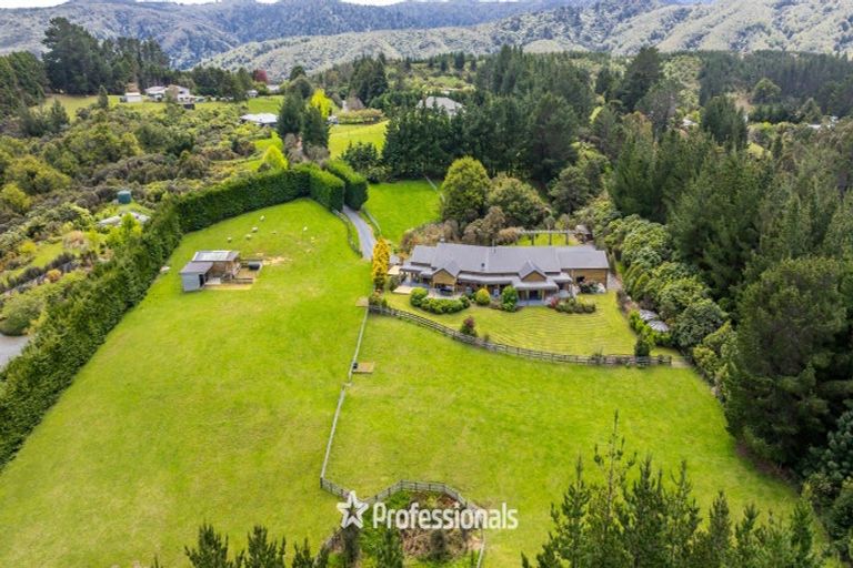 Photo of property in 32e Kaitoke Loop, Kaitoke, Upper Hutt, 5018