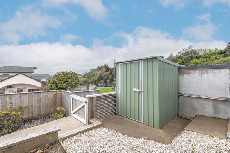 Photo of property in 29 Petherick Crescent, Johnsonville, Wellington, 6037