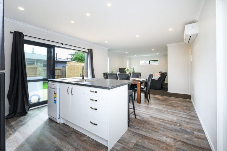 Photo of property in 12a Norwich Place, Awapuni, Palmerston North, 4412