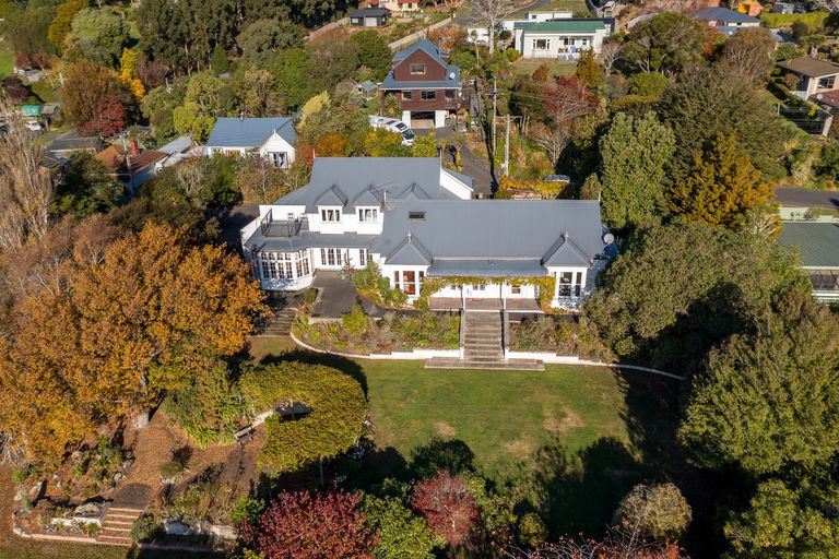 Photo of property in 13 Waikana Street, Broad Bay, Dunedin, 9014