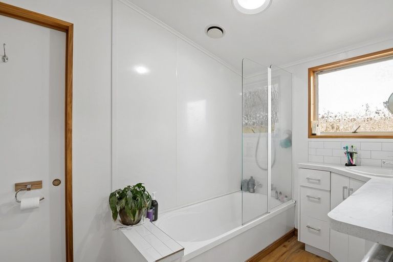 Photo of property in 66 Stagecoach Road, Upper Moutere, 7173