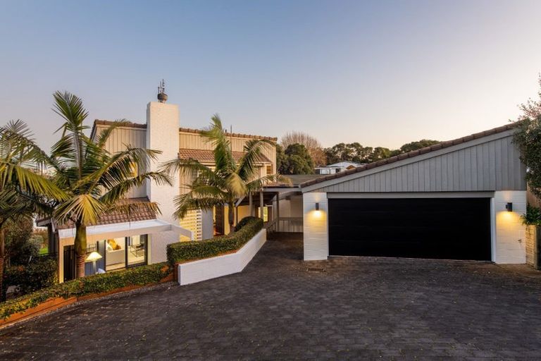 Photo of property in 35 Sylvan Park Avenue, Milford, Auckland, 0620