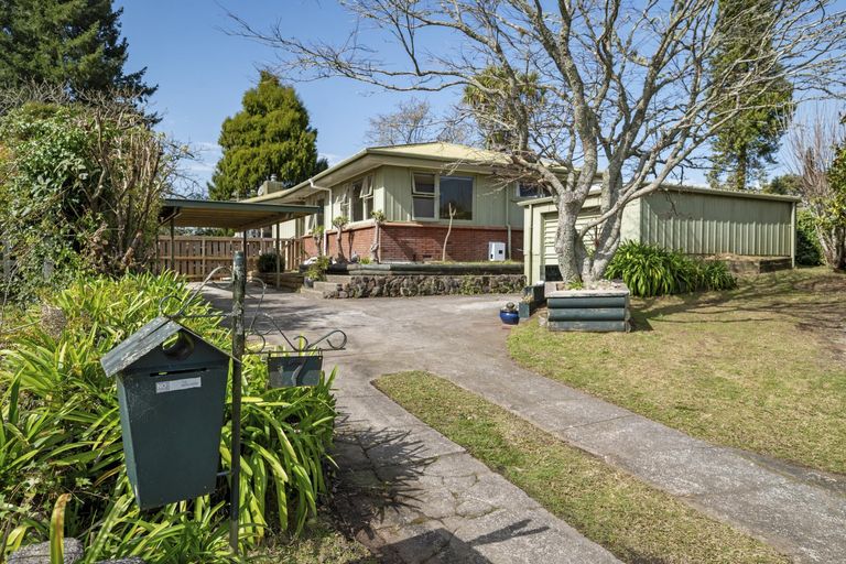 Photo of property in 7 Pegasus Drive, Sunnybrook, Rotorua, 3015