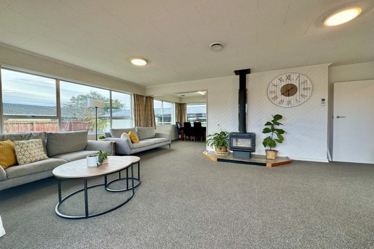 Photo of property in 75 Pukatea Street, Gleniti, Timaru, 7910