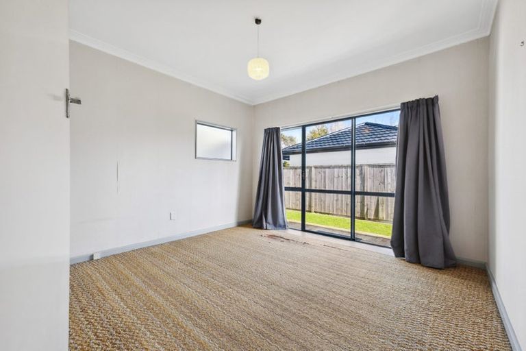 Photo of property in 23 Turi Street, Welbourn, New Plymouth, 4312