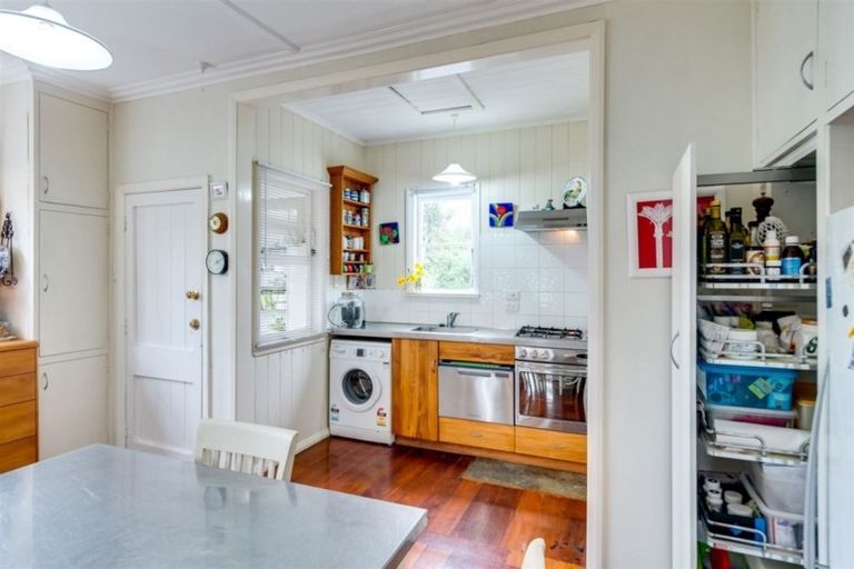 Photo of property in 978 Riverslea Road South, Longlands, Hastings, 4122