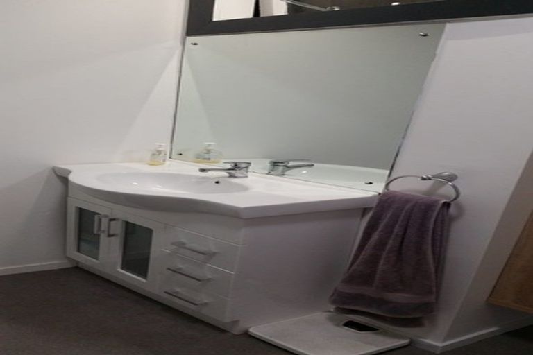 Photo of property in 19 Cruickshank Street, Kilbirnie, Wellington, 6022