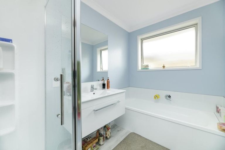 Photo of property in 79 Dunkeld Drive, Papamoa, 3118