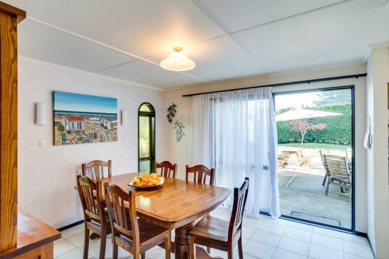 Photo of property in 47 Montana Road, Bridge Pa, Hastings, 4175