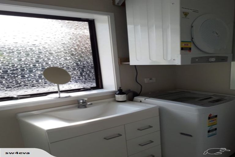 Photo of property in 11 Fantail Court, Orewa, 0931