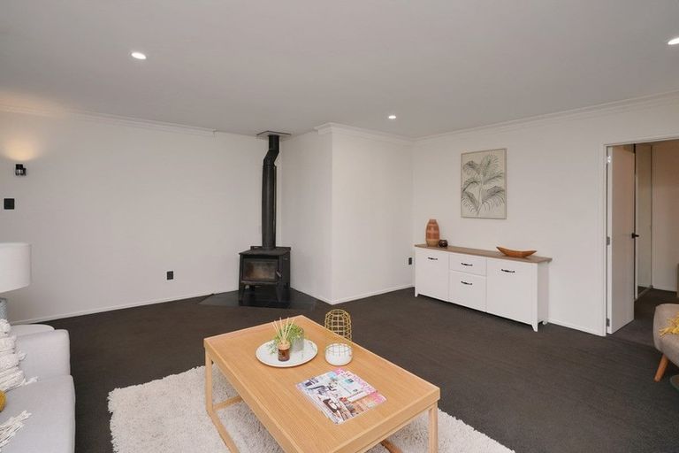 Photo of property in 75 Lakewood Drive, Burwood, Christchurch, 8083