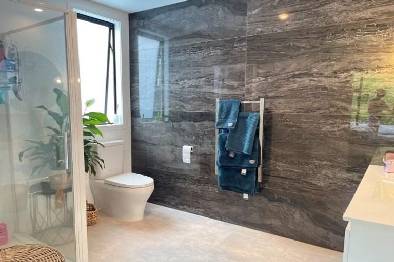 Photo of property in 2 Pakanga Grove, Pyes Pa, Tauranga, 3112