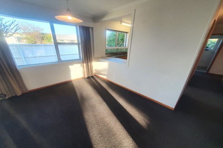 Photo of property in 6 Blairdon Place, Bishopdale, Christchurch, 8053