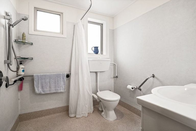 Photo of property in 133 Doon Street, Waverley, Dunedin, 9013