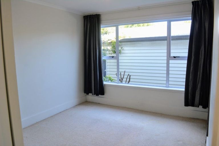 Photo of property in 27 Grassmere Street, Papanui, Christchurch, 8052