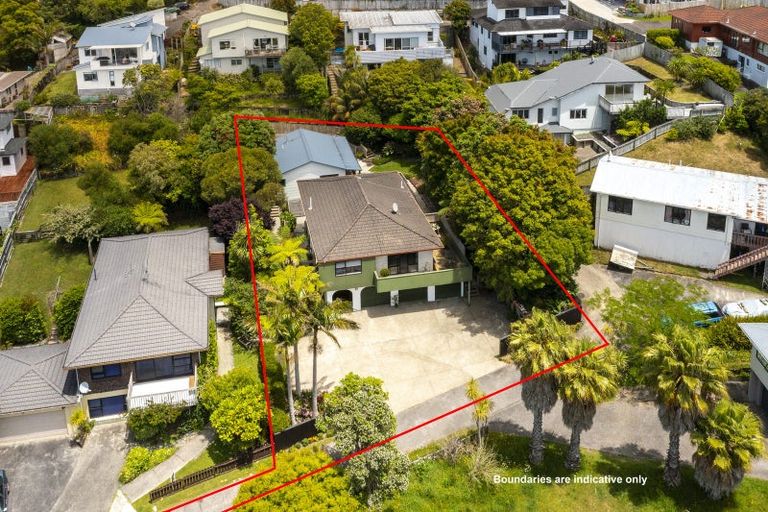 Photo of property in 12 Serrata Place, Browns Bay, Auckland, 0630