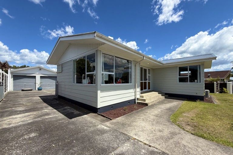 Photo of property in 3 Waianiwa Place, Tokoroa, 3420