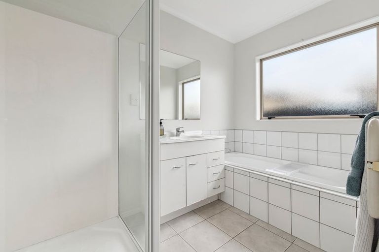 Photo of property in 58 Aspiring Avenue, Flat Bush, Auckland, 2019