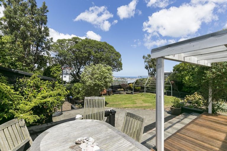 Photo of property in 57 Waipapa Road, Hataitai, Wellington, 6021