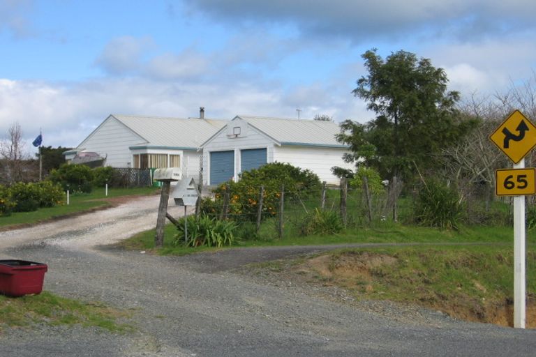 Photo of property in 1384 Whangarei Heads Road, Parua Bay, Whangarei, 0174
