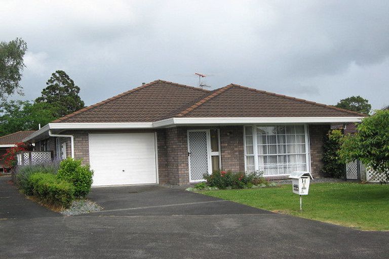 Photo of property in 14a Ross Martin Court, Conifer Grove, Takanini, 2112
