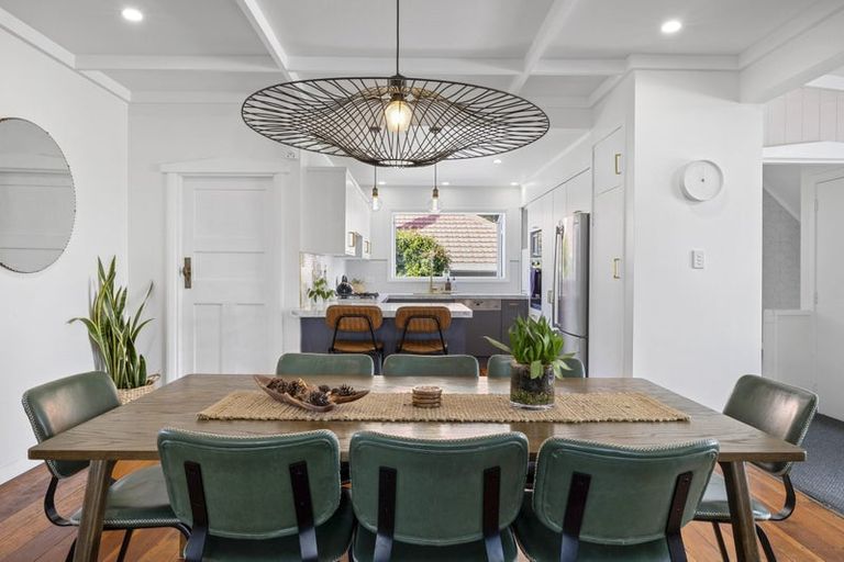 Photo of property in 4 Dartmoor Avenue, Westown, New Plymouth, 4310