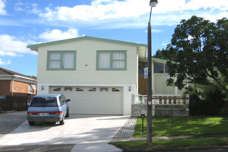 Photo of property in 10 Vanbrugh Place, Bucklands Beach, Auckland, 2014