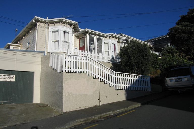 Photo of property in 41 Hankey Street, Mount Cook, Wellington, 6011
