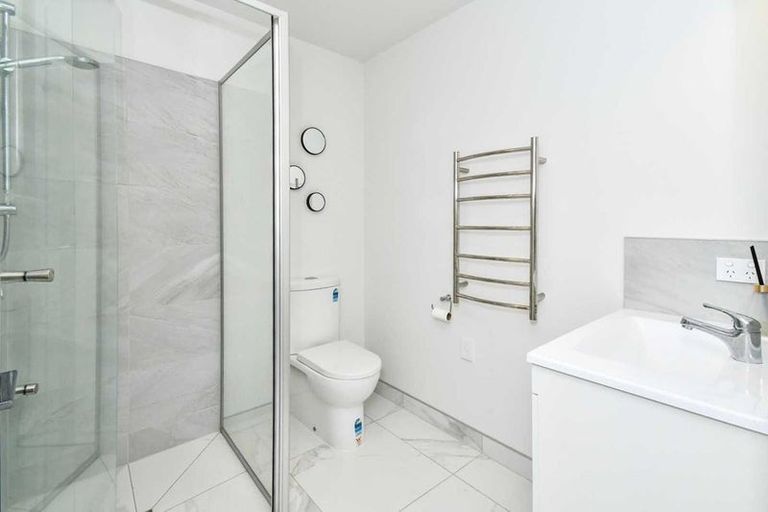 Photo of property in 16 Fort Lincoln Loop, Karaka, Papakura, 2113