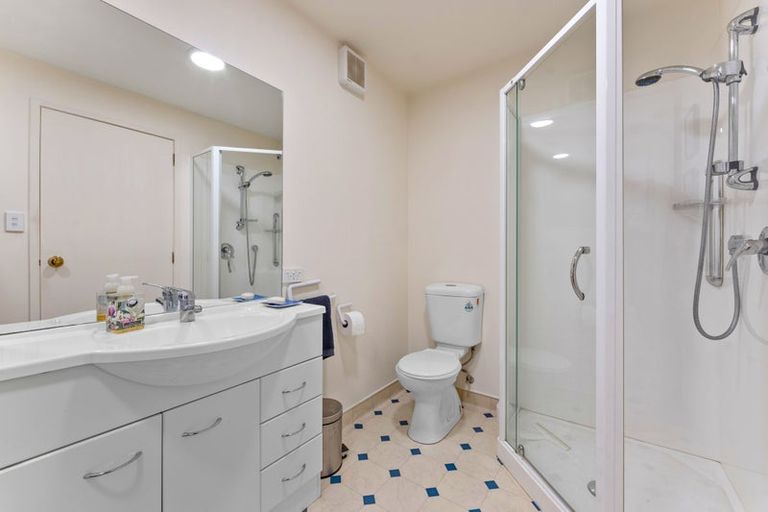 Photo of property in 89 Brick Bay Drive, Sandspit, Warkworth, 0982