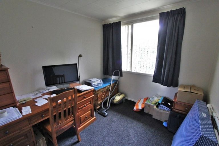 Photo of property in 42 Weka Place, Tokoroa, 3420