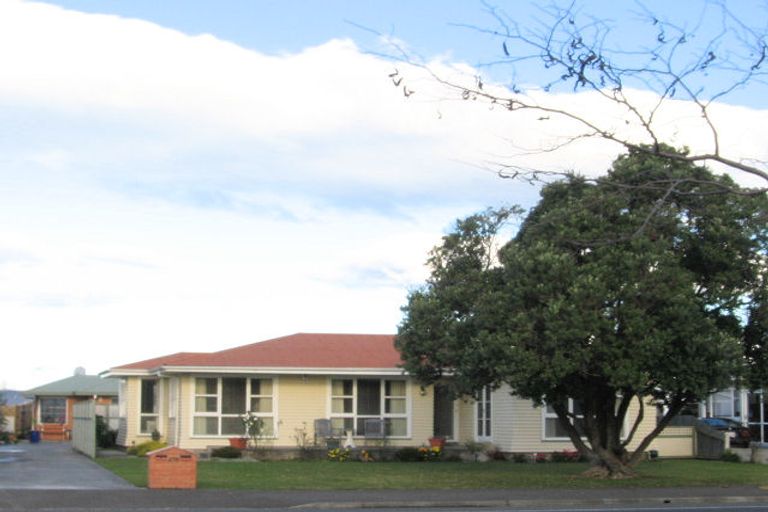 Photo of property in 270 Kennedy Road, Onekawa, Napier, 4110