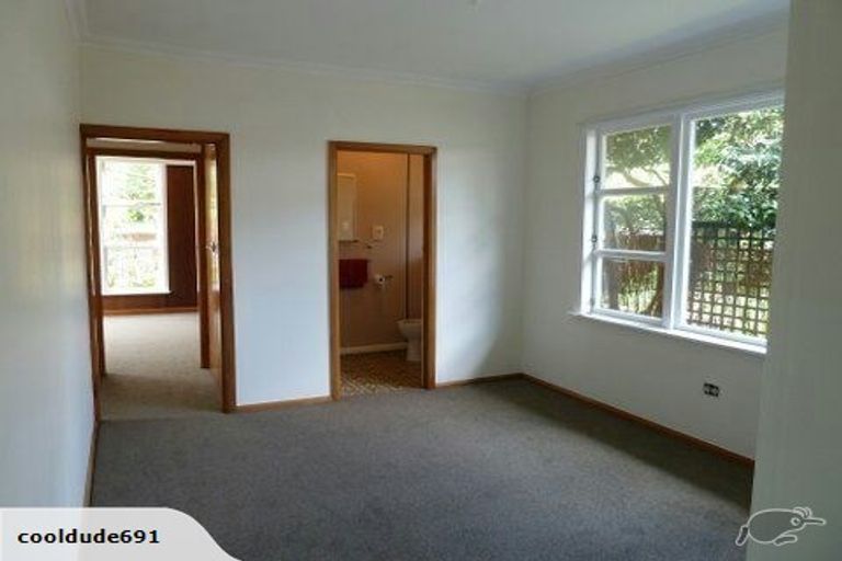 Photo of property in 7 Lincoln Terrace, Hokowhitu, Palmerston North, 4410