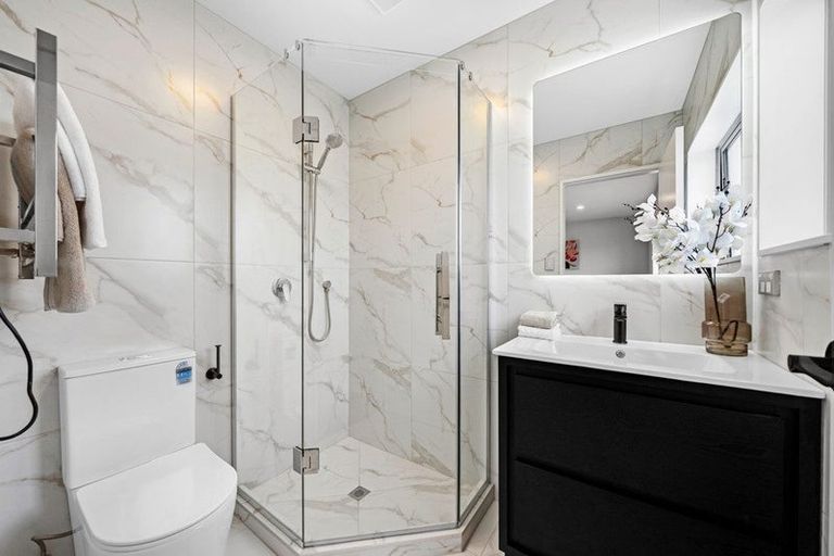 Photo of property in 50 Hari Road, Karaka, 2113