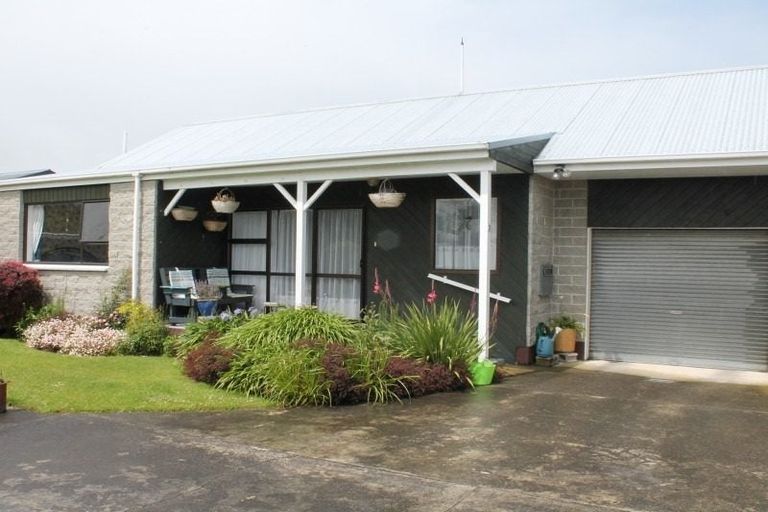 Photo of property in 61c Park Street, Winton, 9720